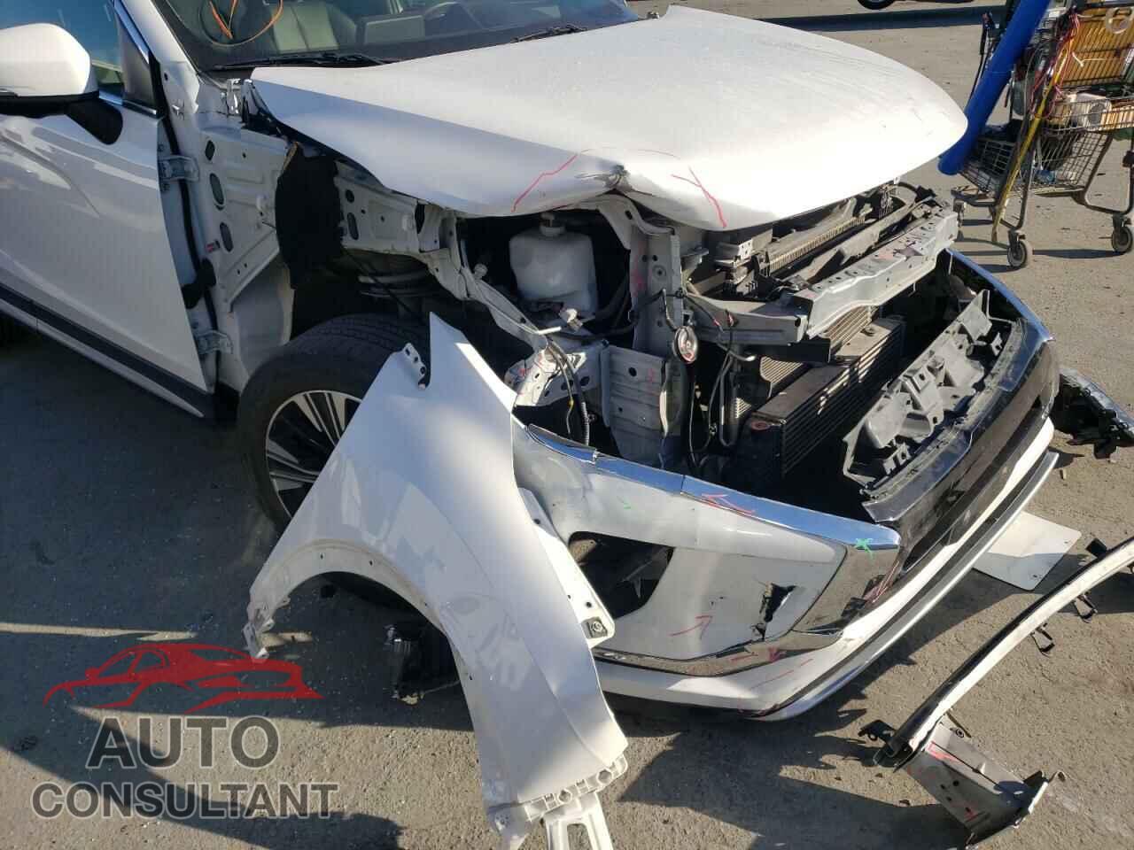 MITSUBISHI ECLIPSE 2018 - JA4AT5AA4JZ041545
