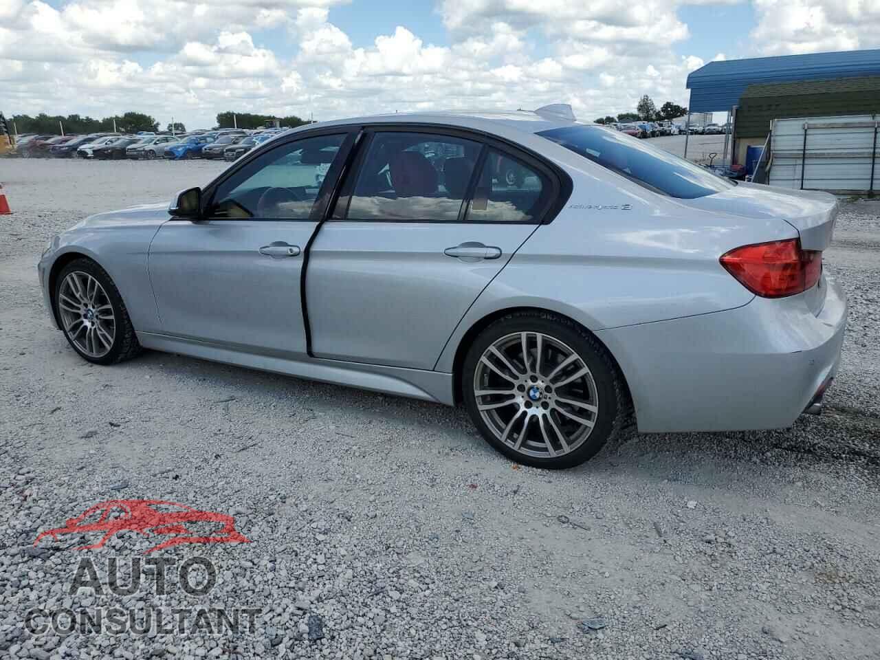 BMW 1 SERIES 2013 - WBA3F9C58DF483681