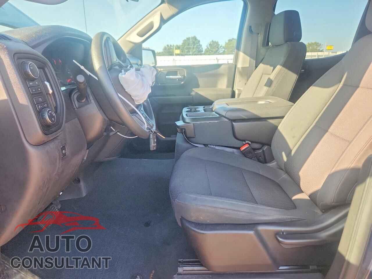 CHEVROLET SILVERADO 2021 - 3GCPYCEFXMG371710