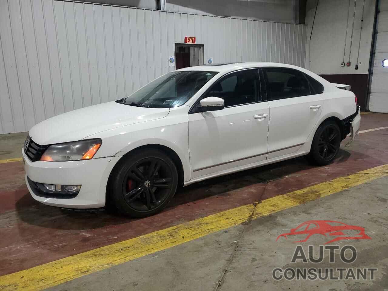 VOLKSWAGEN PASSAT 2015 - 1VWBT7A31FC023826