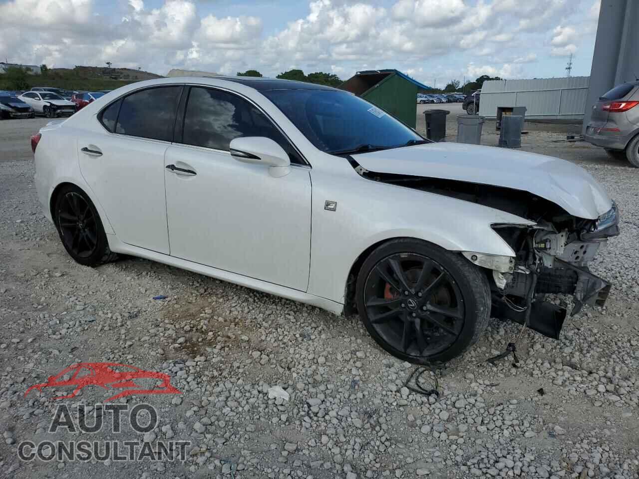 LEXUS IS 2012 - JTHBF5C27C2103103