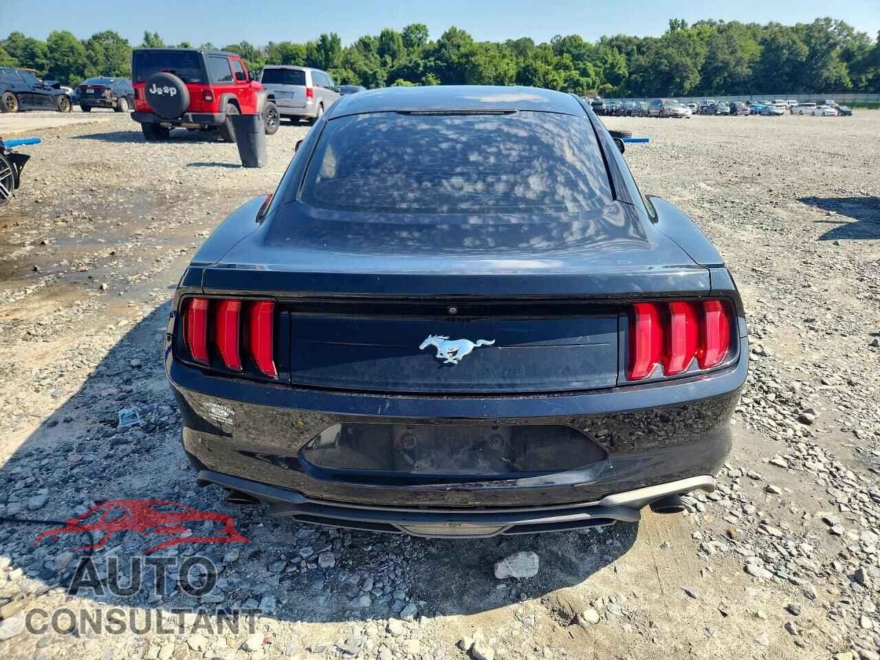 FORD MUSTANG 2018 - 1FA6P8TH8J5116448