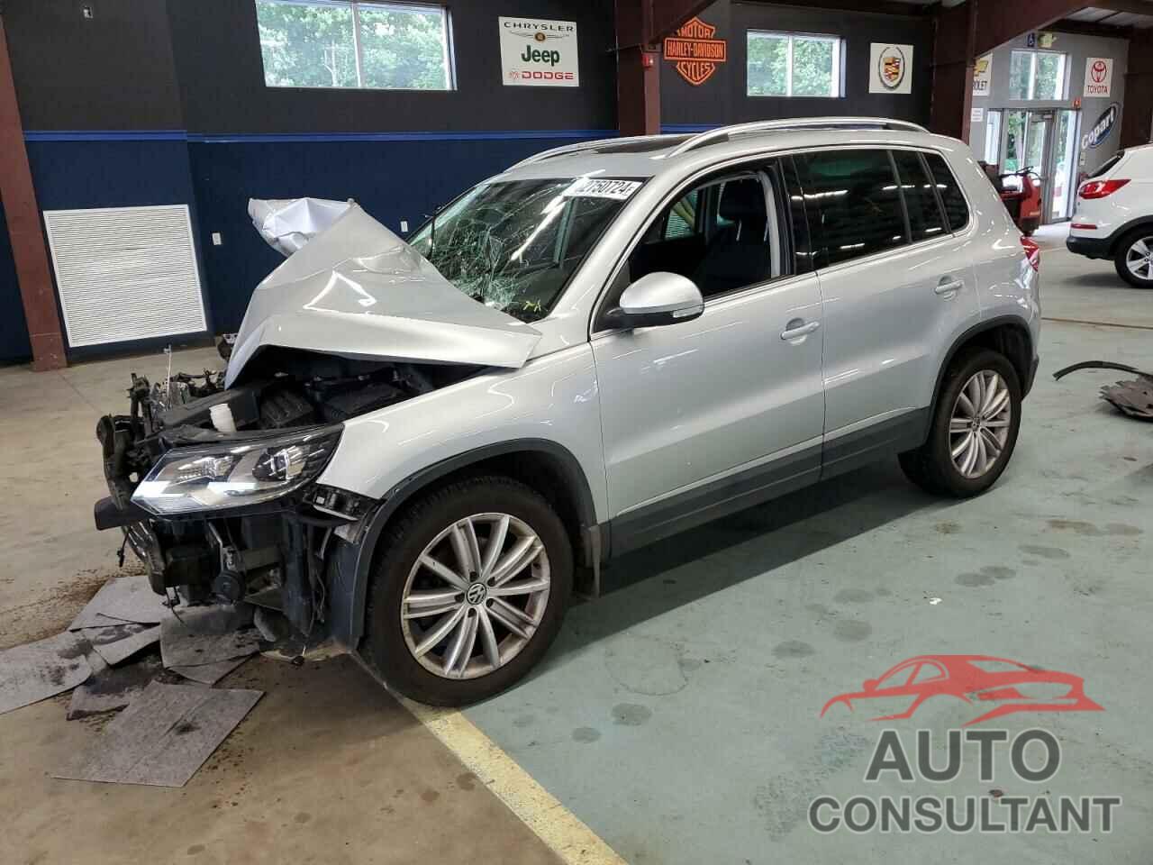 VOLKSWAGEN TIGUAN 2016 - WVGBV7AXXGW540036