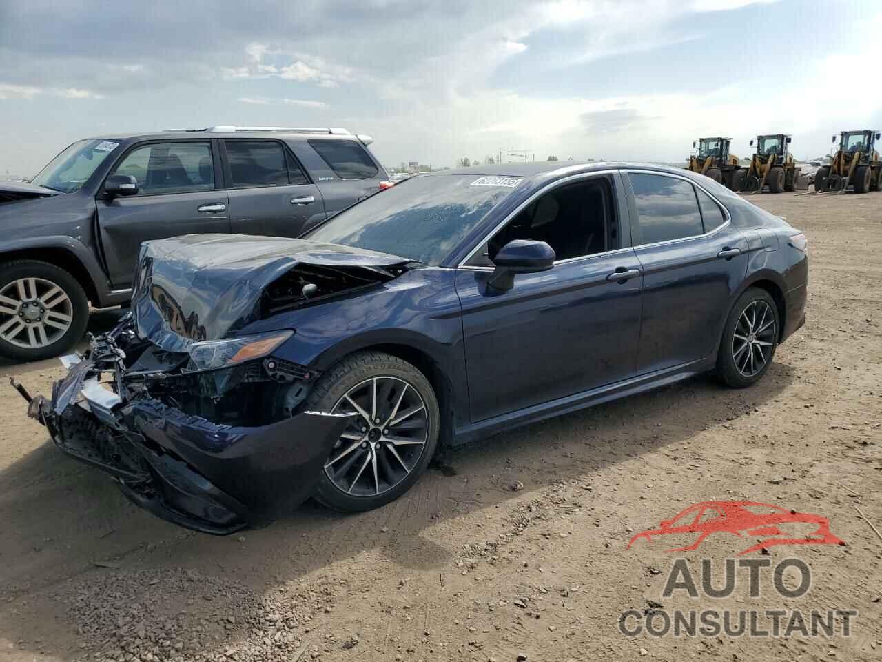 TOYOTA CAMRY 2021 - 4T1G11AK7MU468304