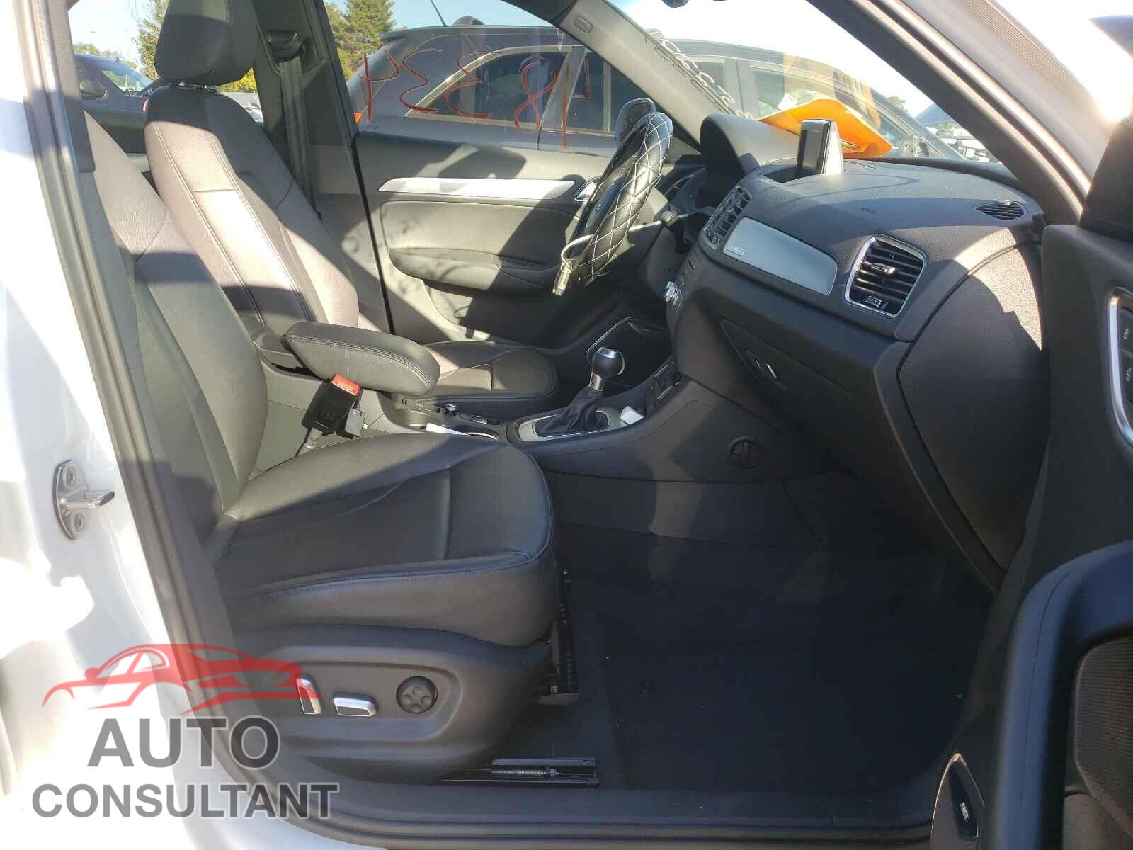 AUDI Q3 2017 - WA1GCCFS8HR005142