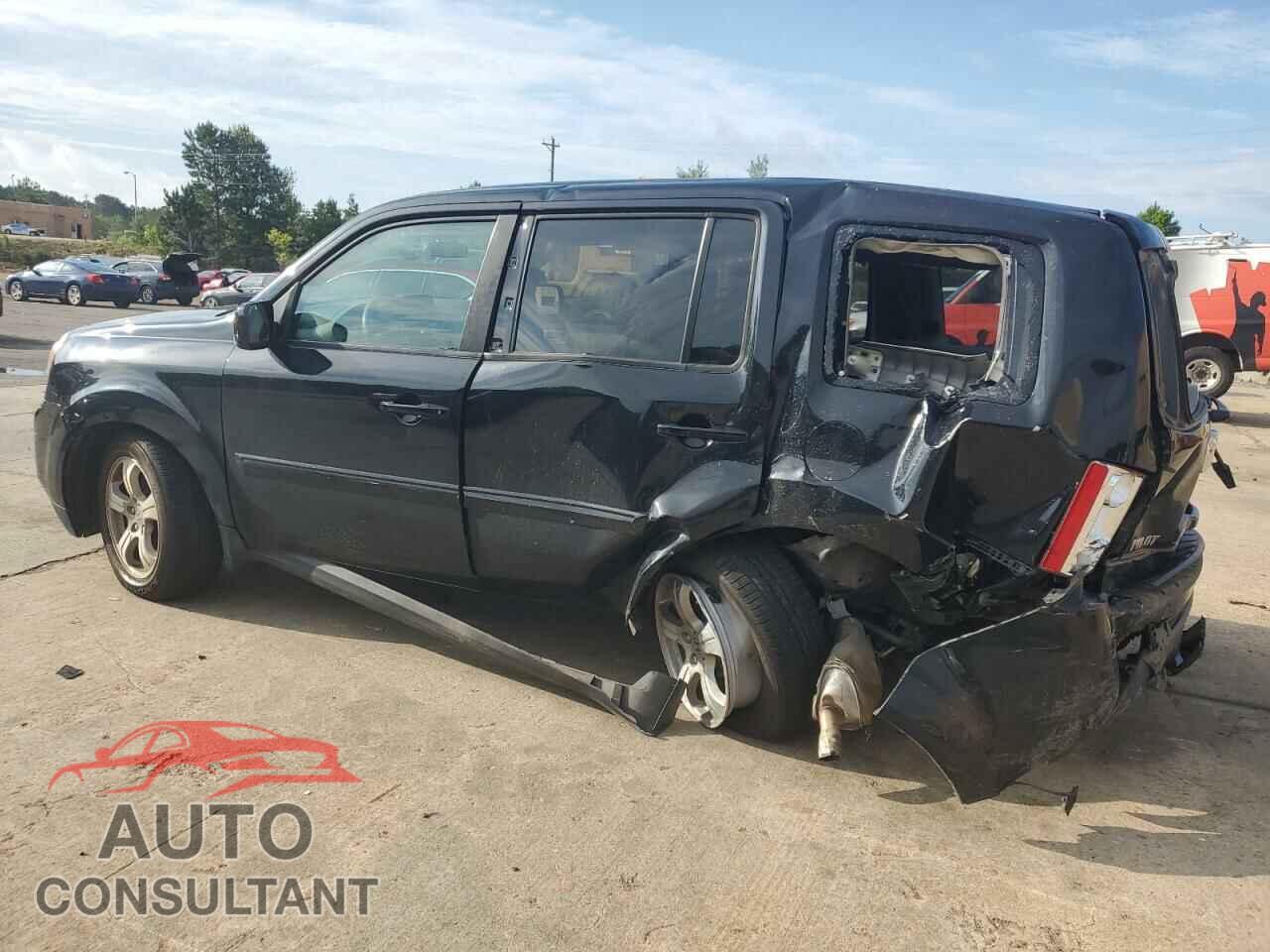 HONDA PILOT 2015 - 5FNYF4H46FB039606