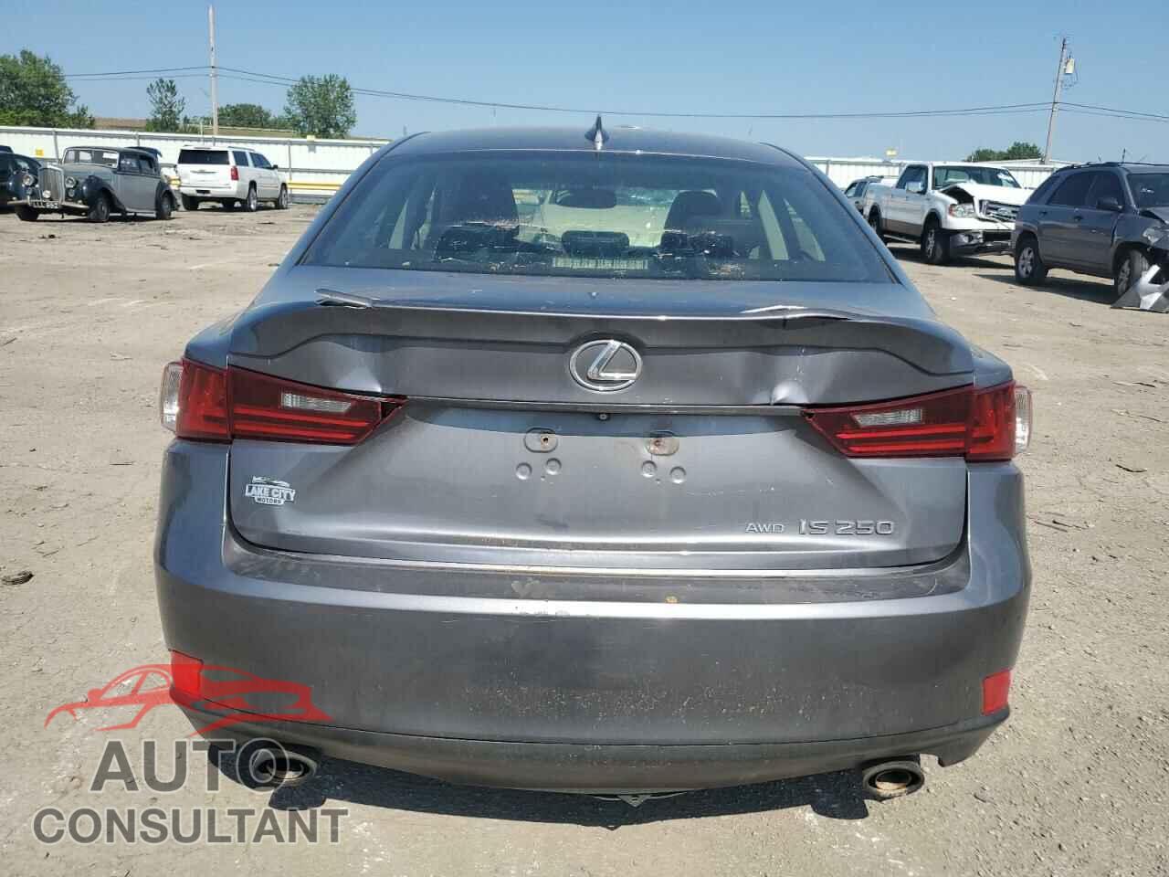 LEXUS IS 2015 - JTHCF1D29F5027138