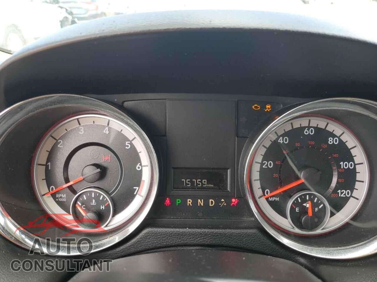 DODGE CARAVAN 2015 - 2C4RDGBG4FR529870