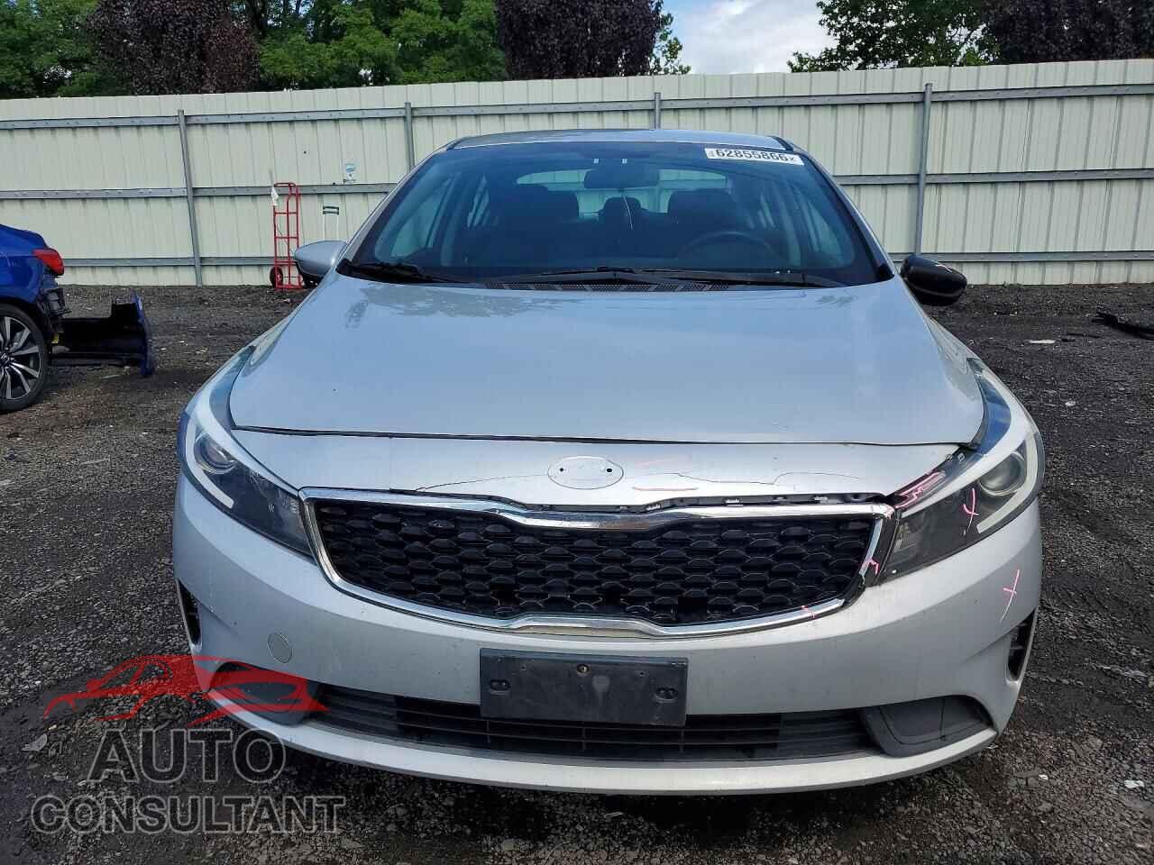 KIA FORTE 2017 - 3KPFL4A79HE144170