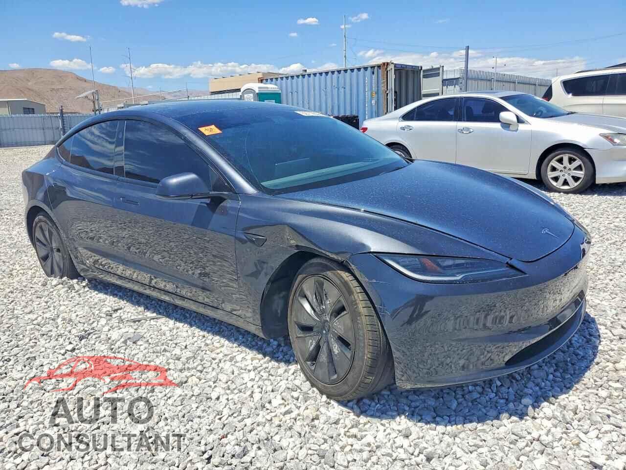 TESLA MODEL 3 2025 - 5YJ3E1EA4SF012985