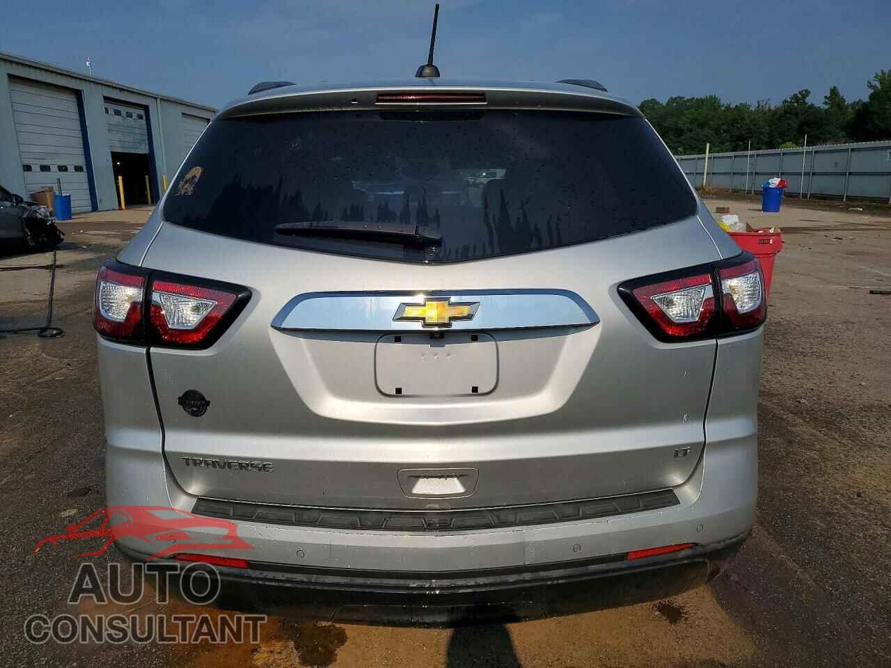 CHEVROLET TRAVERSE 2017 - 1GNKRGKD7HJ112377