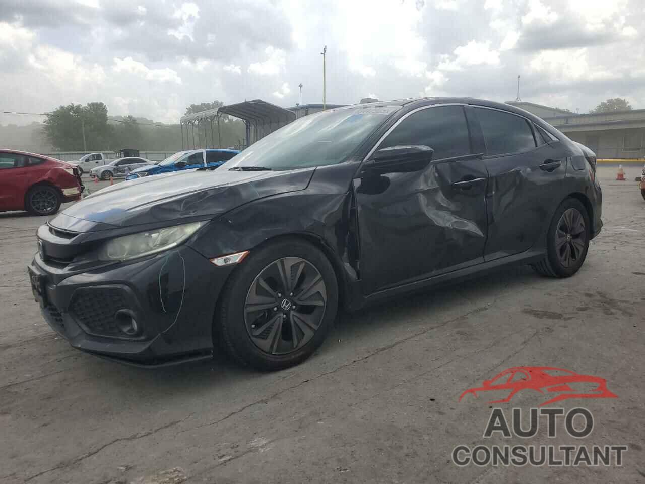HONDA CIVIC 2018 - SHHFK7H52JU204944
