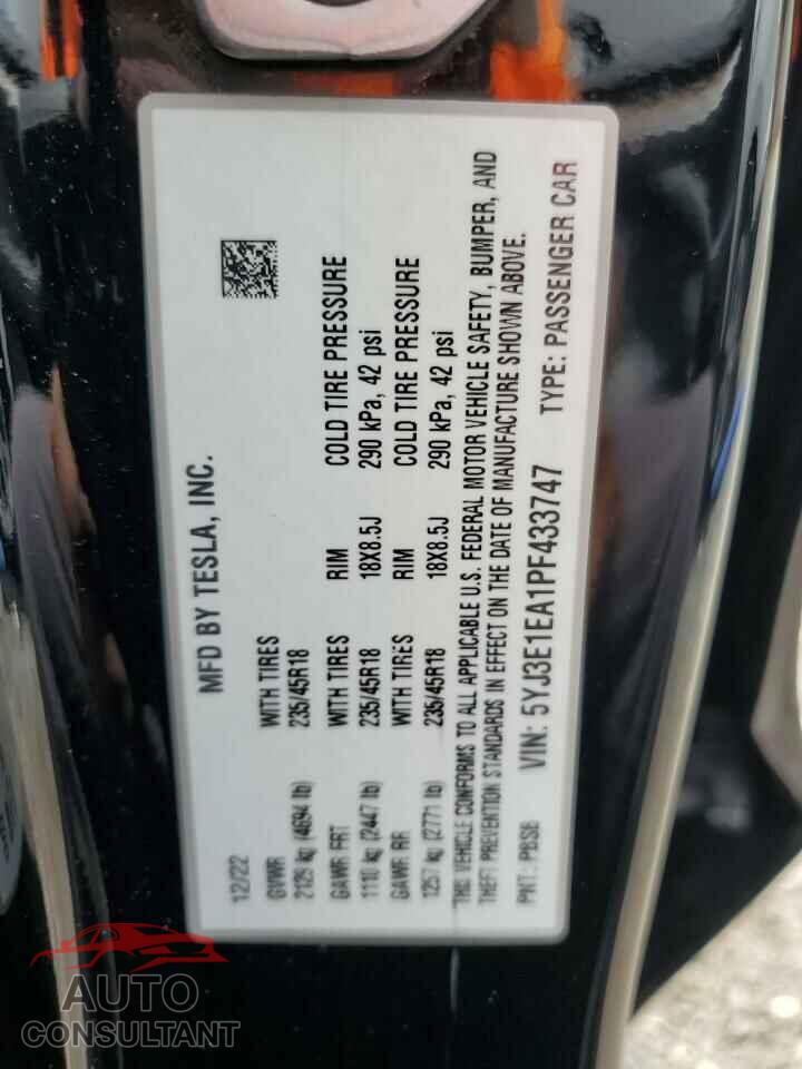 TESLA MODEL 3 2023 - 5YJ3E1EA1PF433747