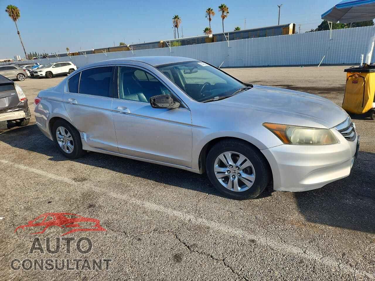 HONDA ACCORD 2011 - 1HGCP2F61BA002595