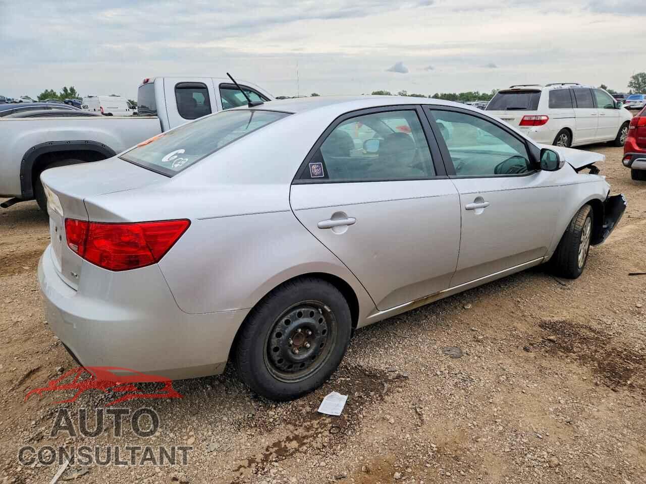 KIA FORTE 2012 - KNAFU4A2XC5633339