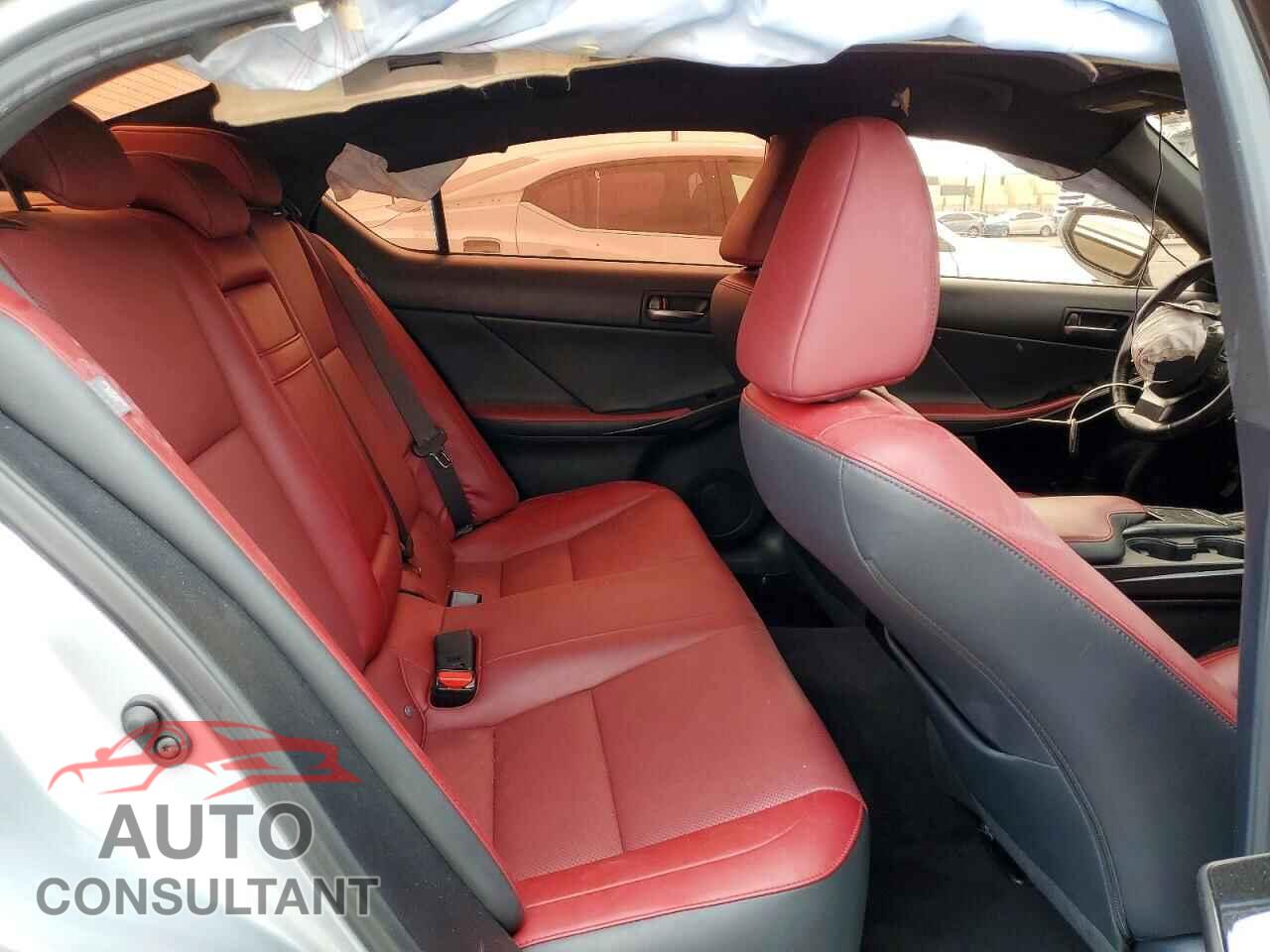 LEXUS IS 2021 - JTHCA1D2XM5111111
