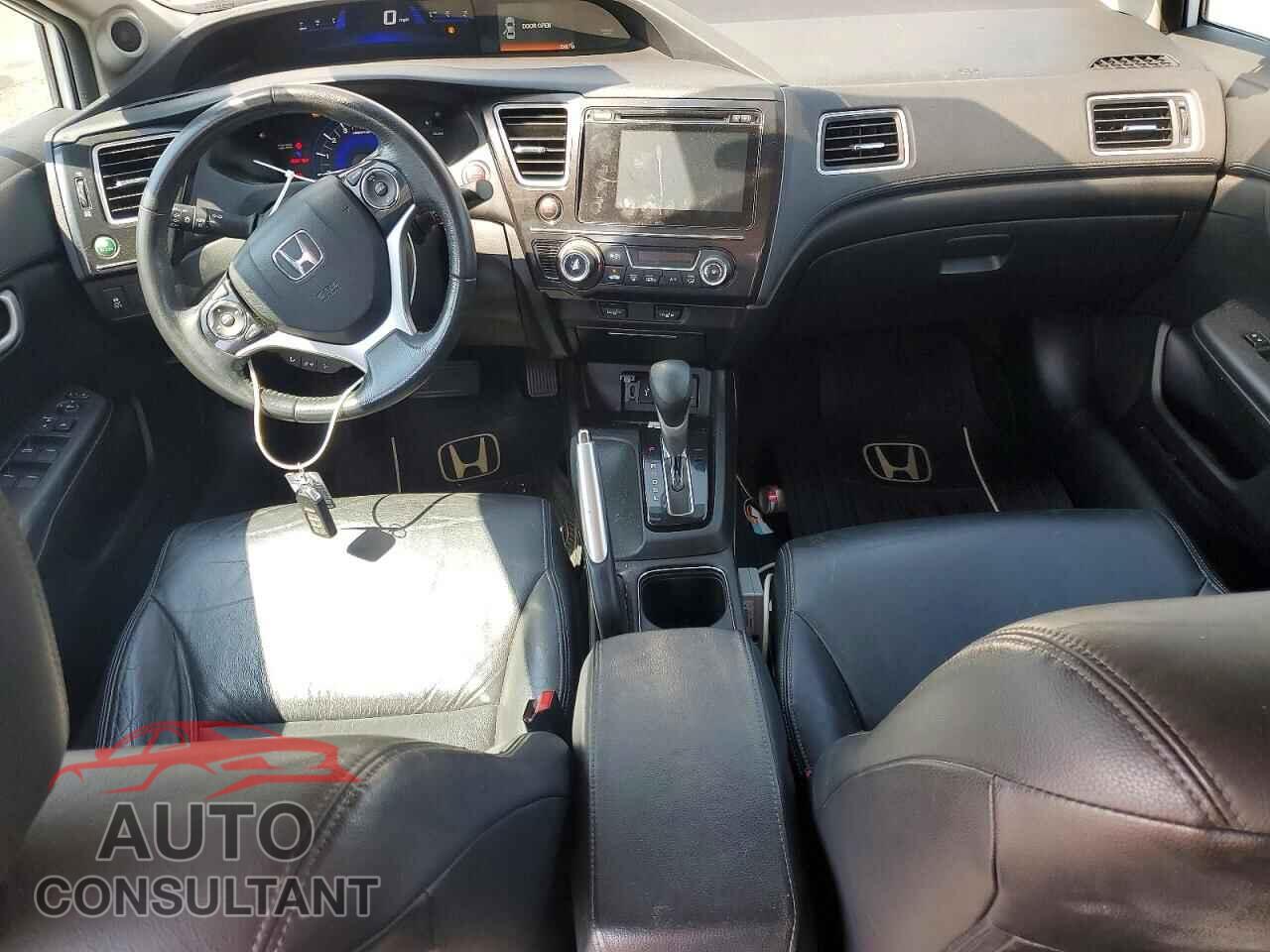 HONDA CIVIC 2015 - 19XFB2F9XFE048000