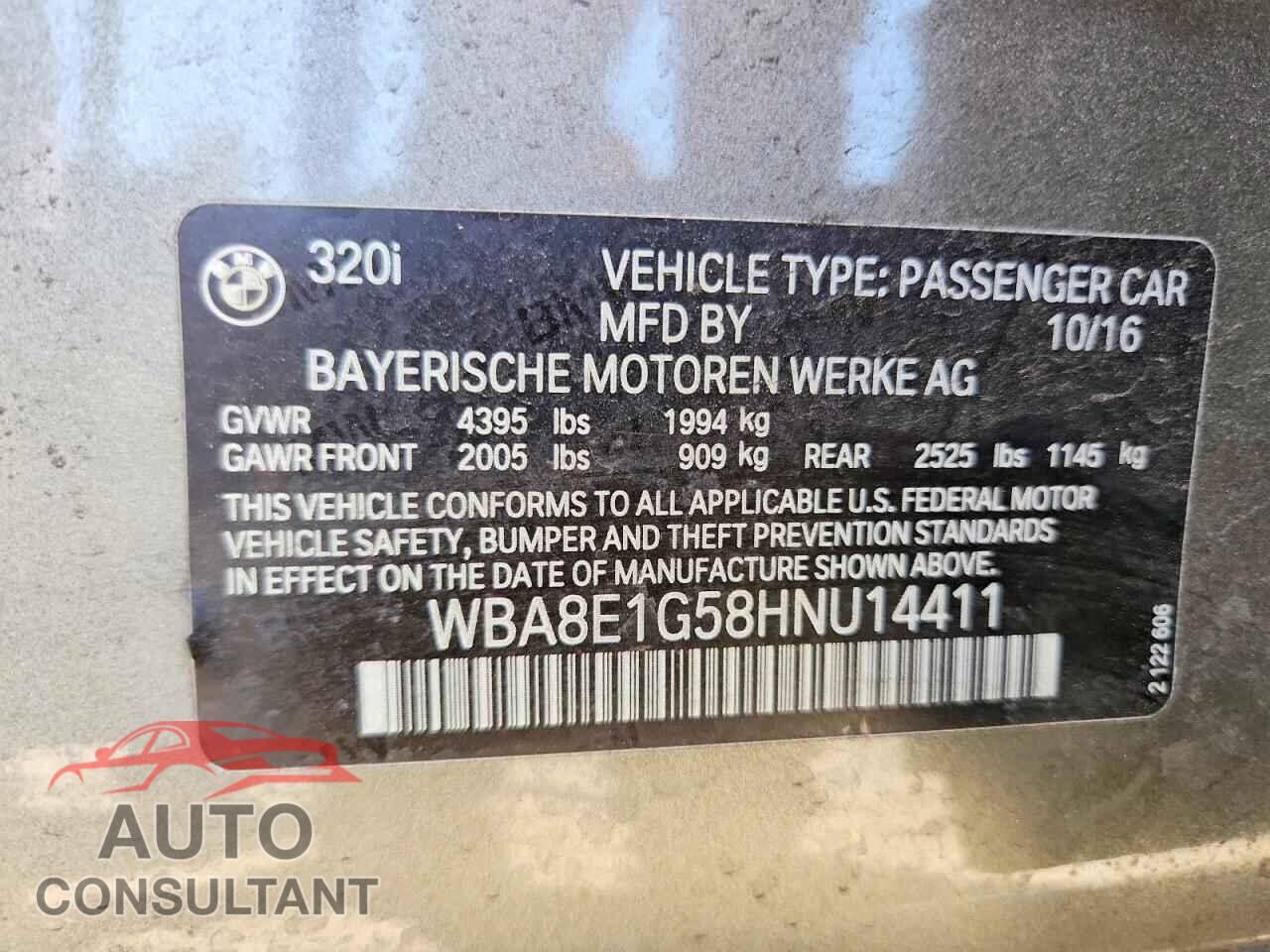 BMW 3 SERIES 2017 - WBA8E1G58HNU14411