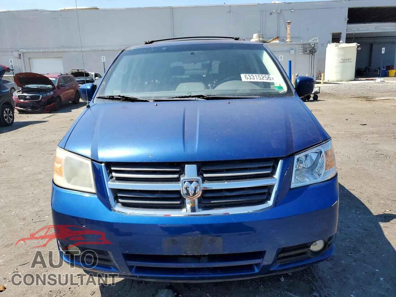 DODGE CARAVAN 2010 - 2D4RN5D15AR100775