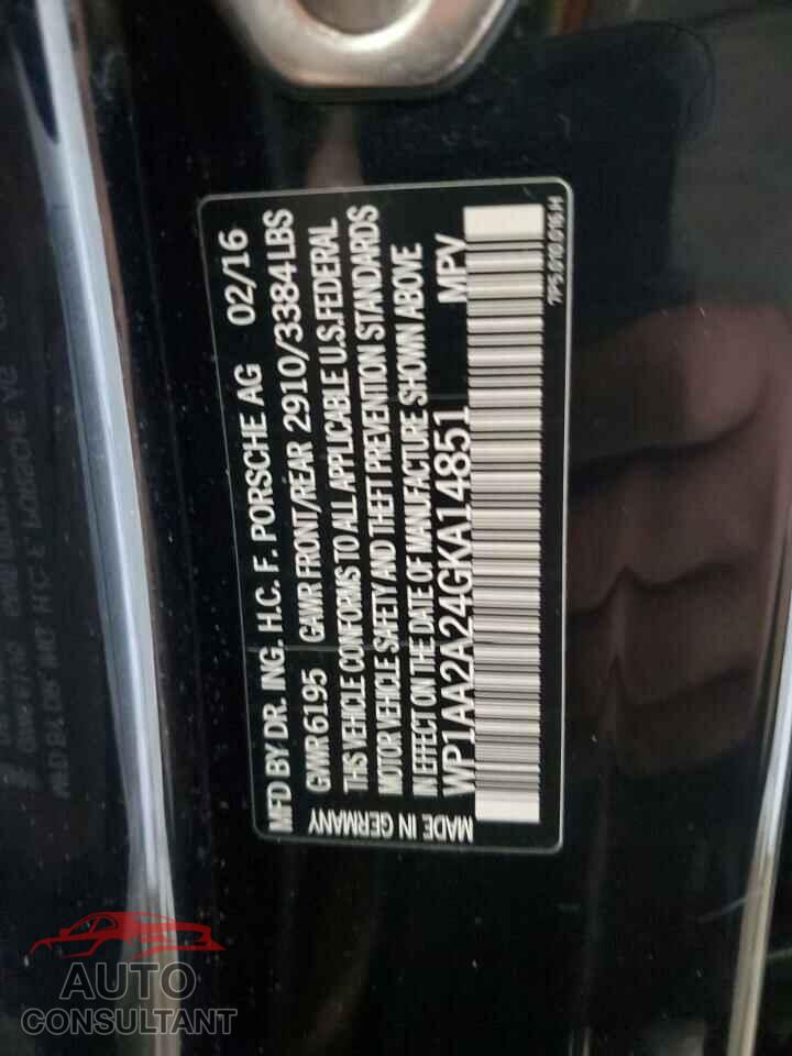 PORSCHE CAYENNE 2016 - WP1AA2A24GKA14851
