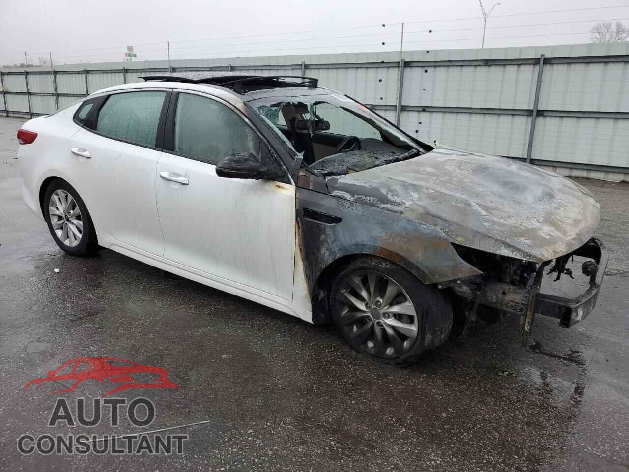 KIA OPTIMA 2016 - 5XXGU4L33GG009381