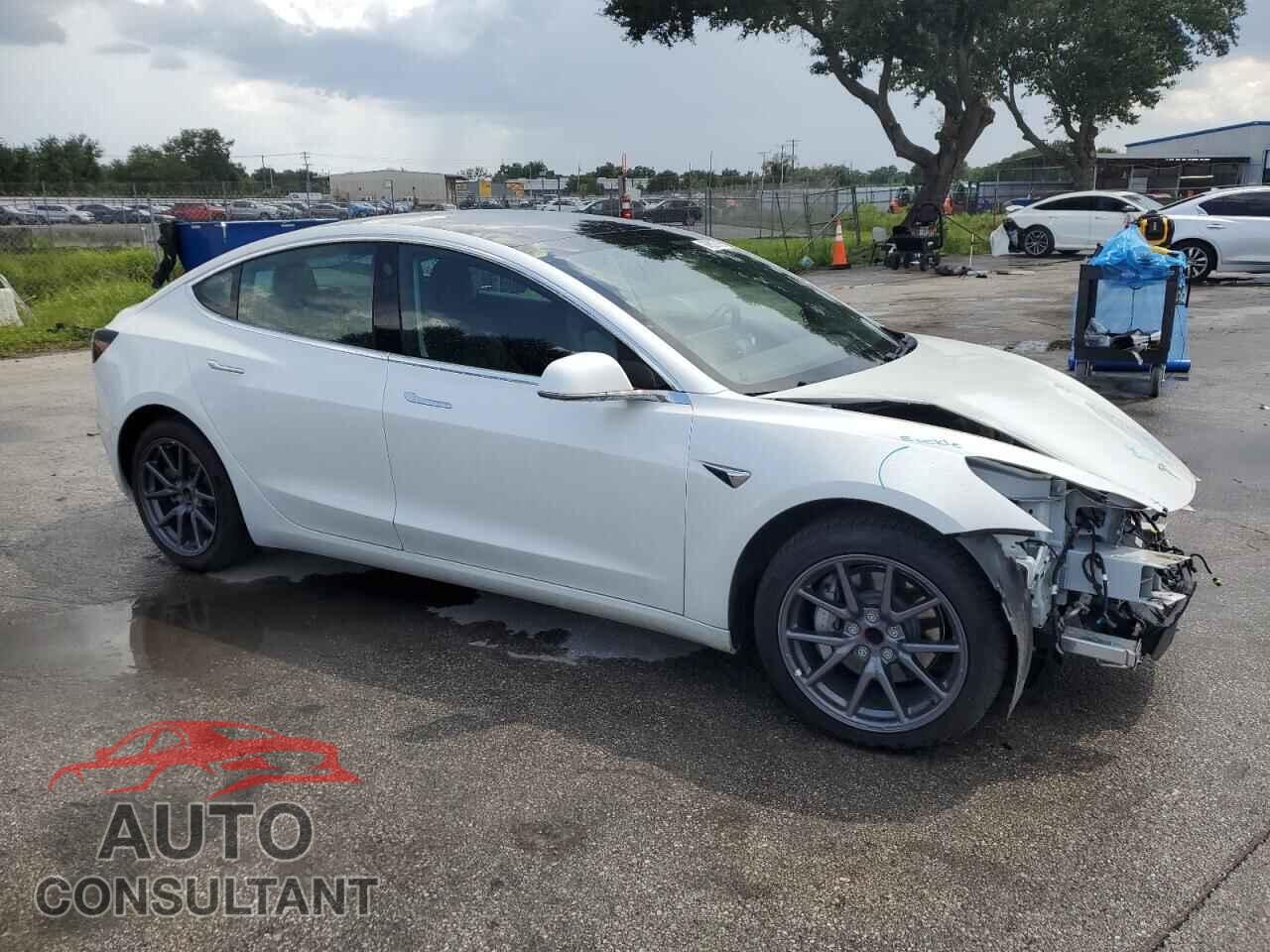 TESLA MODEL 3 2020 - 5YJ3E1EA5LF797325