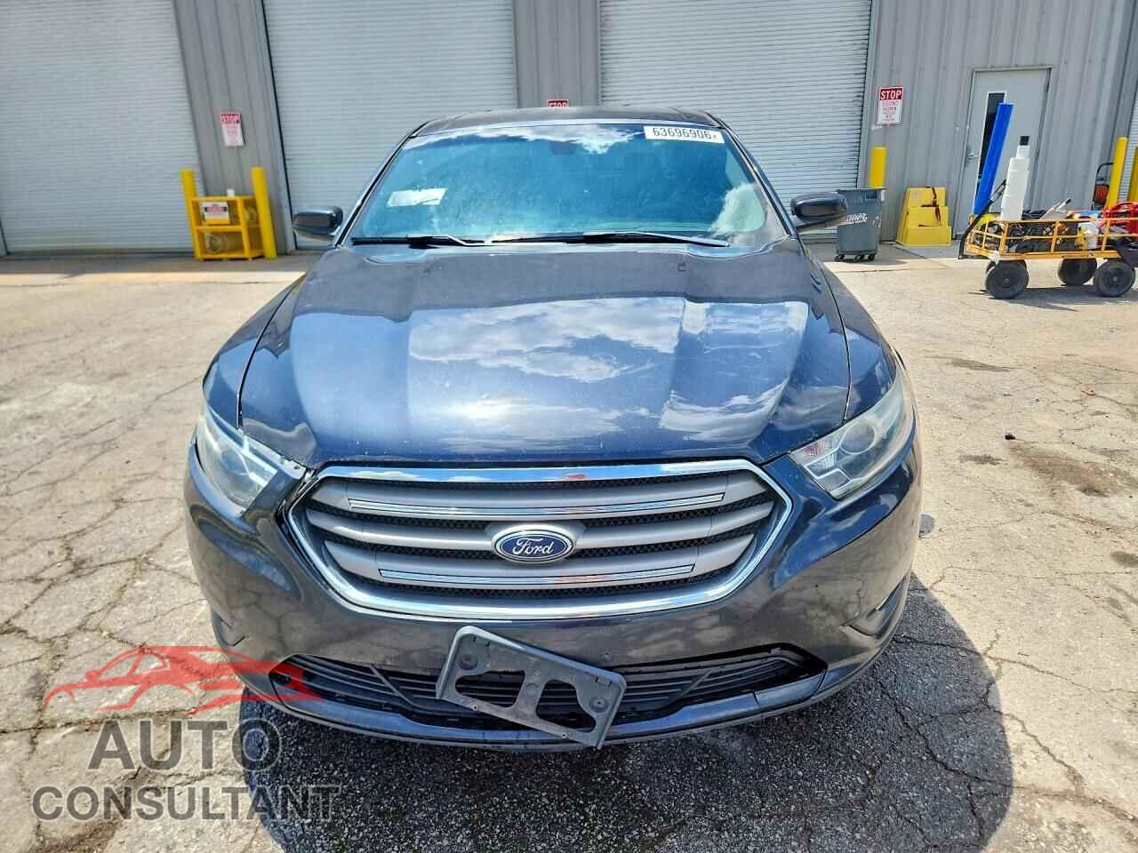 FORD TAURUS 2017 - 1FAHP2E88HG114698