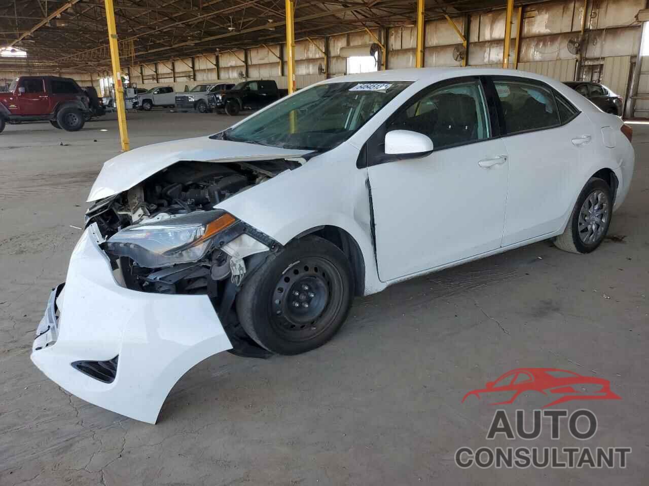 TOYOTA COROLLA 2018 - 5YFBURHE6JP785973