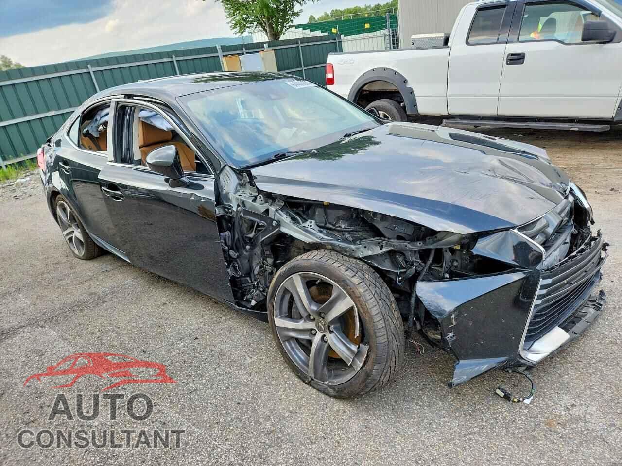 LEXUS IS 2018 - JTHBA1D26J5083296