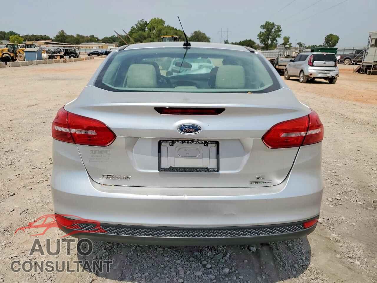 FORD FOCUS 2016 - 1FADP3F21GL209611