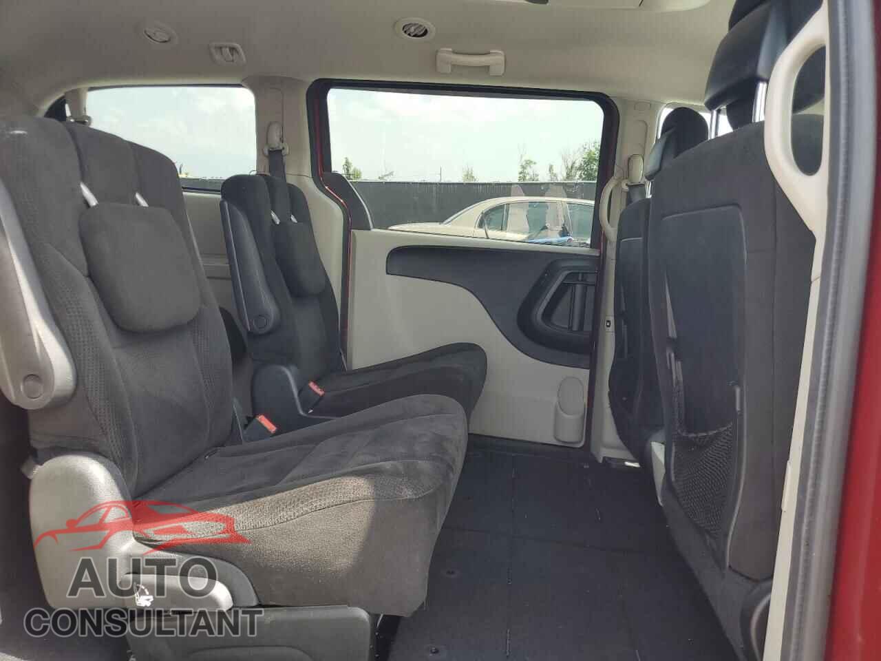 DODGE CARAVAN 2015 - 2C4RDGCG0FR724671