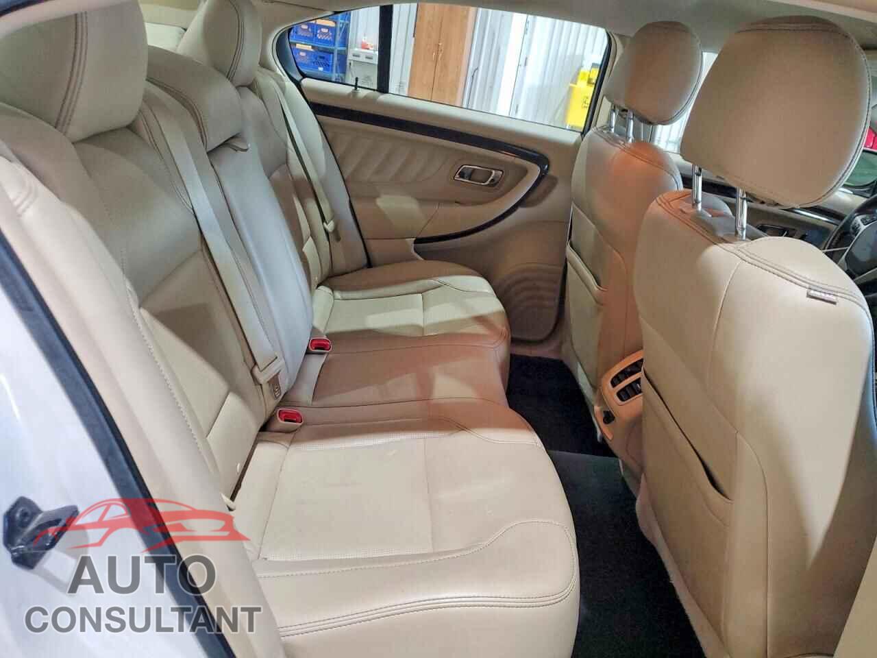 FORD TAURUS 2016 - 1FAHP2F95GG148734