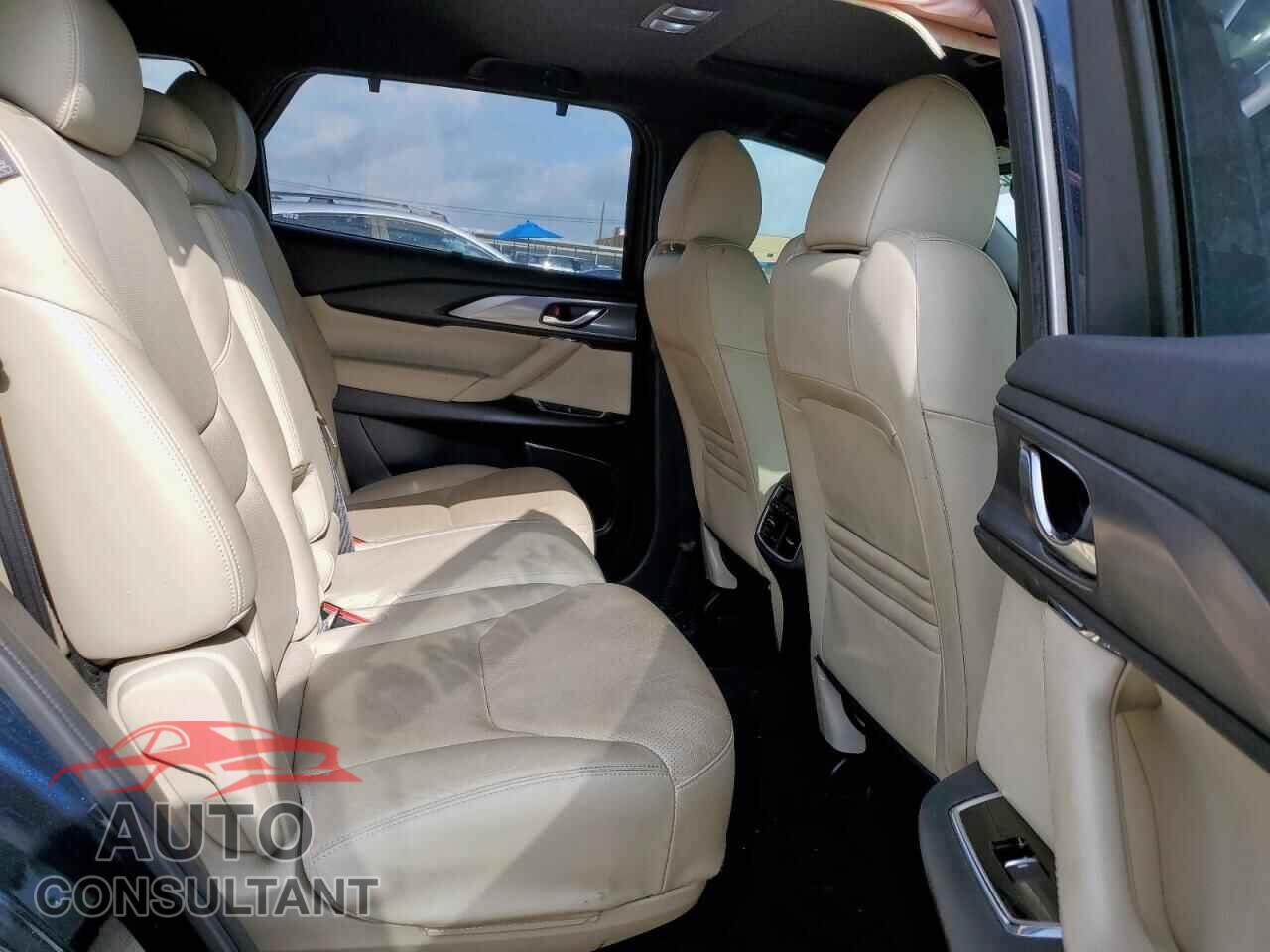 MAZDA CX-9 2018 - JM3TCBDYXJ0220125