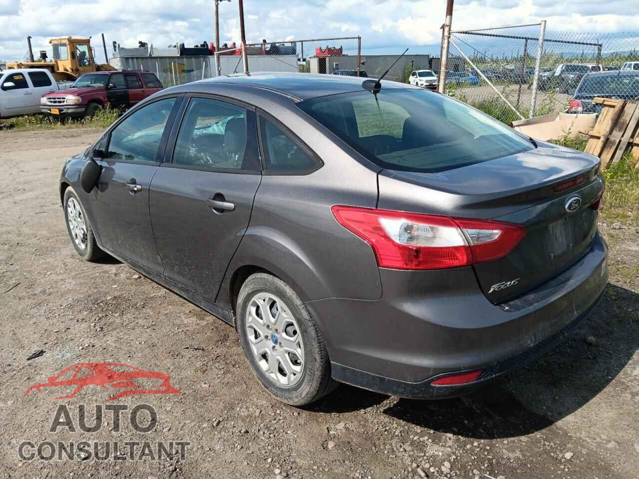 FORD FOCUS 2012 - 1FAHP3F27CL207454