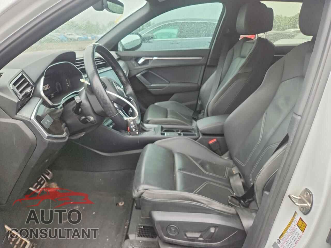 AUDI Q3 2020 - WA1FECF31L1038344