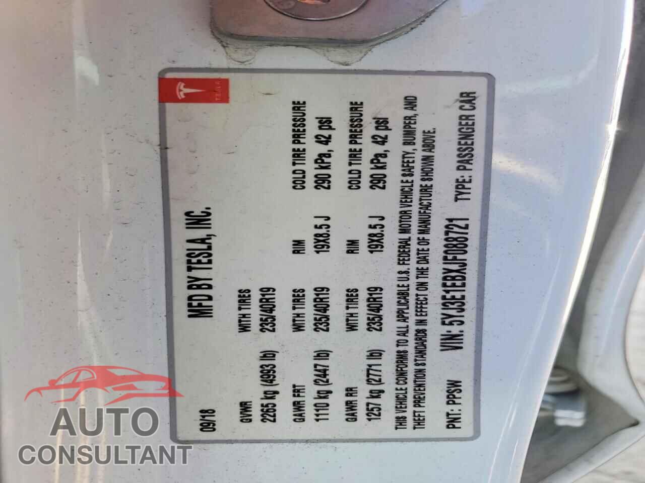 TESLA MODEL 3 2018 - 5YJ3E1EBXJF088721