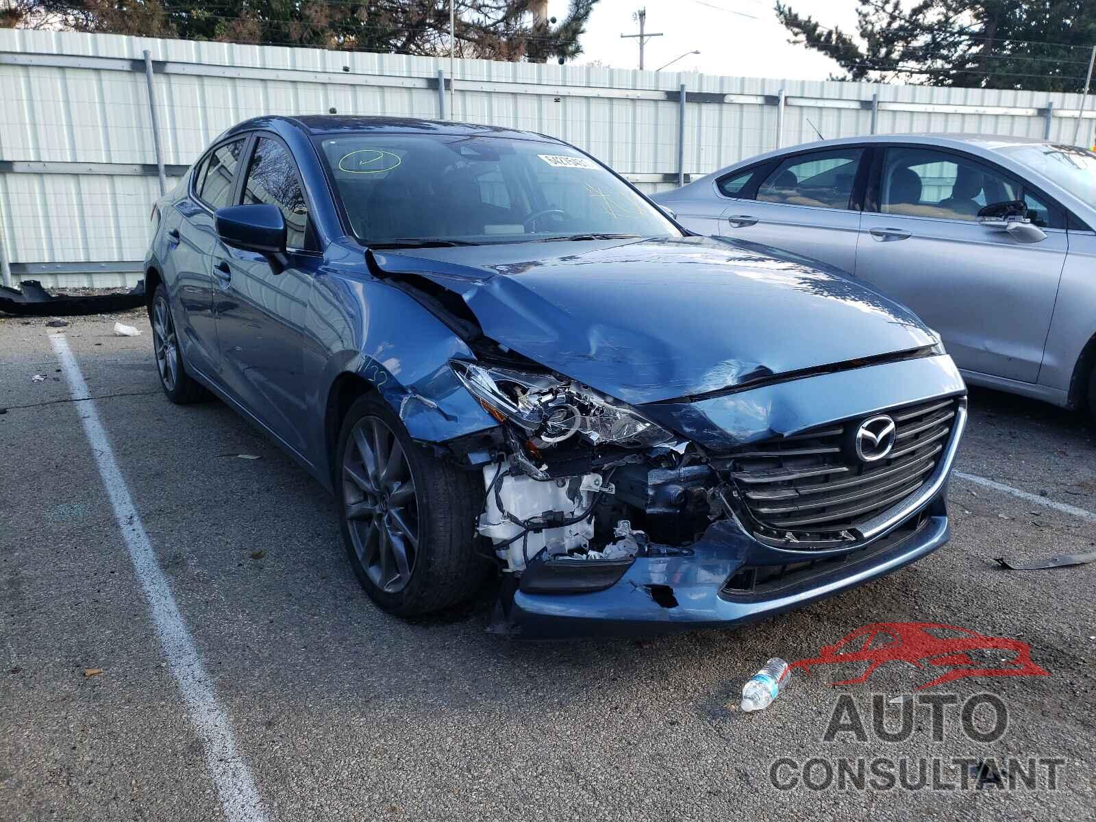 MAZDA 3 2018 - 3MZBN1V34JM241736