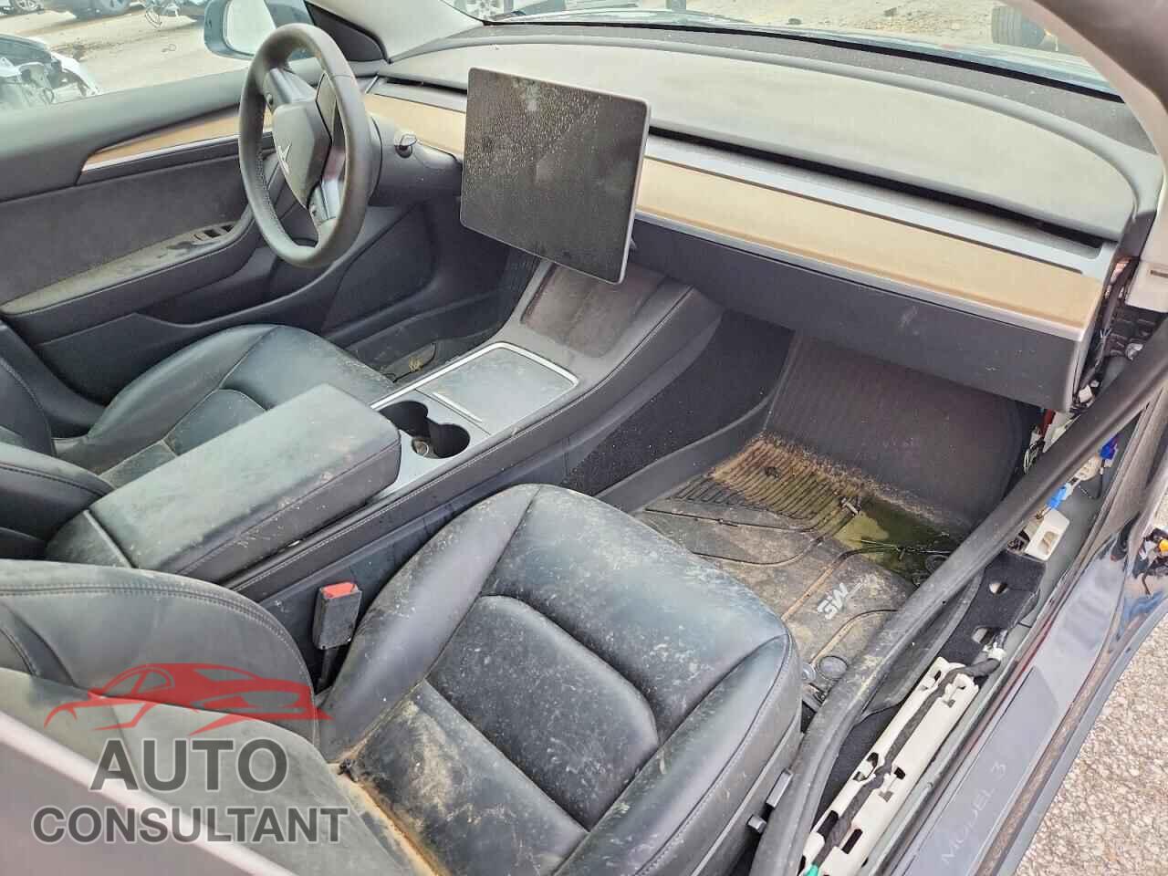 TESLA MODEL 3 2023 - 5YJ3E1EA4PF677554