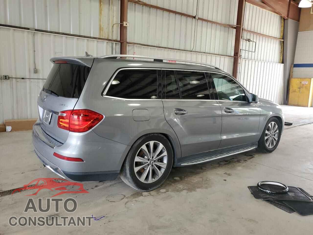 MERCEDES-BENZ GL-CLASS 2015 - 4JGDF2EE5FA457384