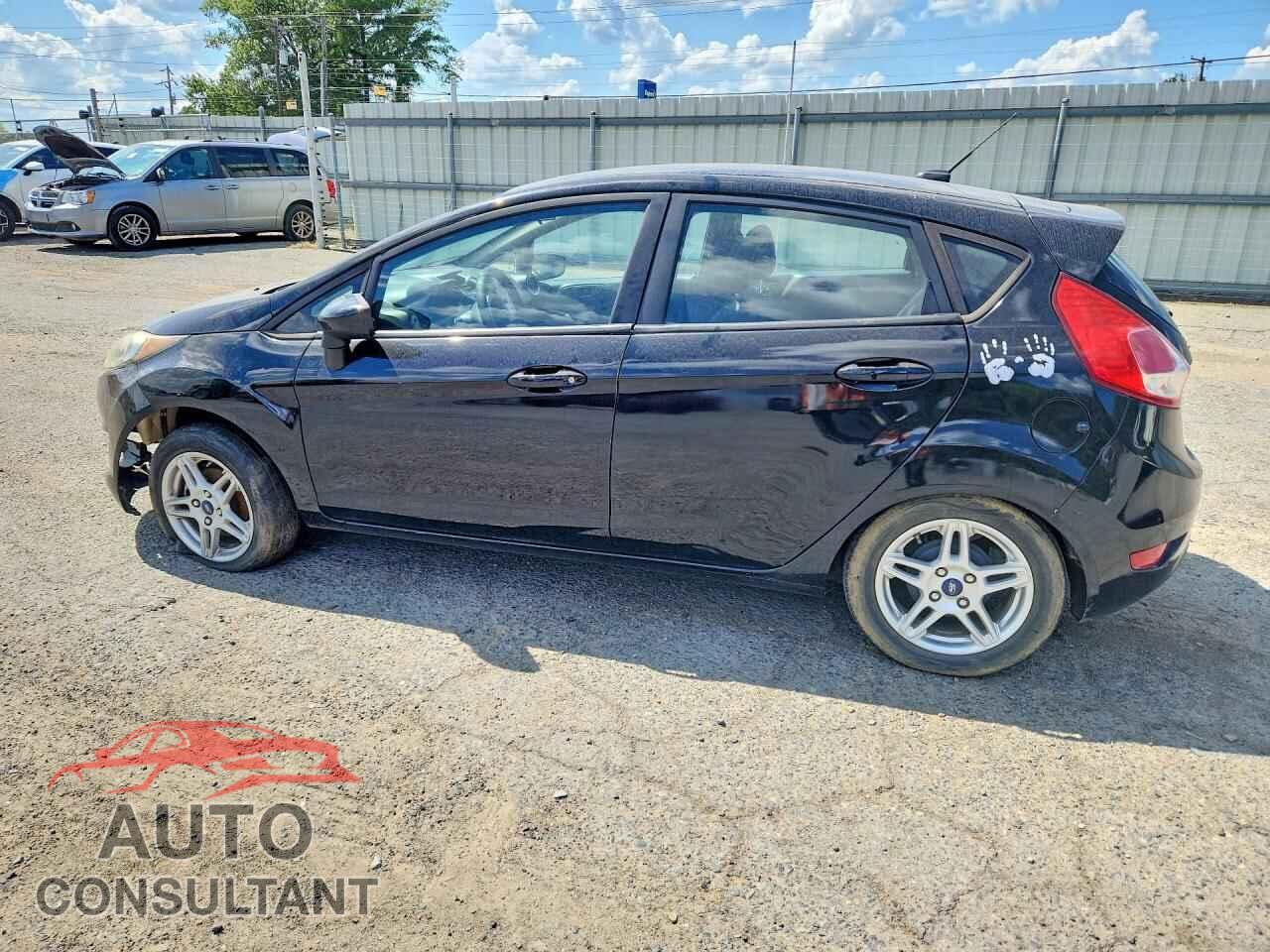 FORD FIESTA 2018 - 3FADP4EJXJM139725