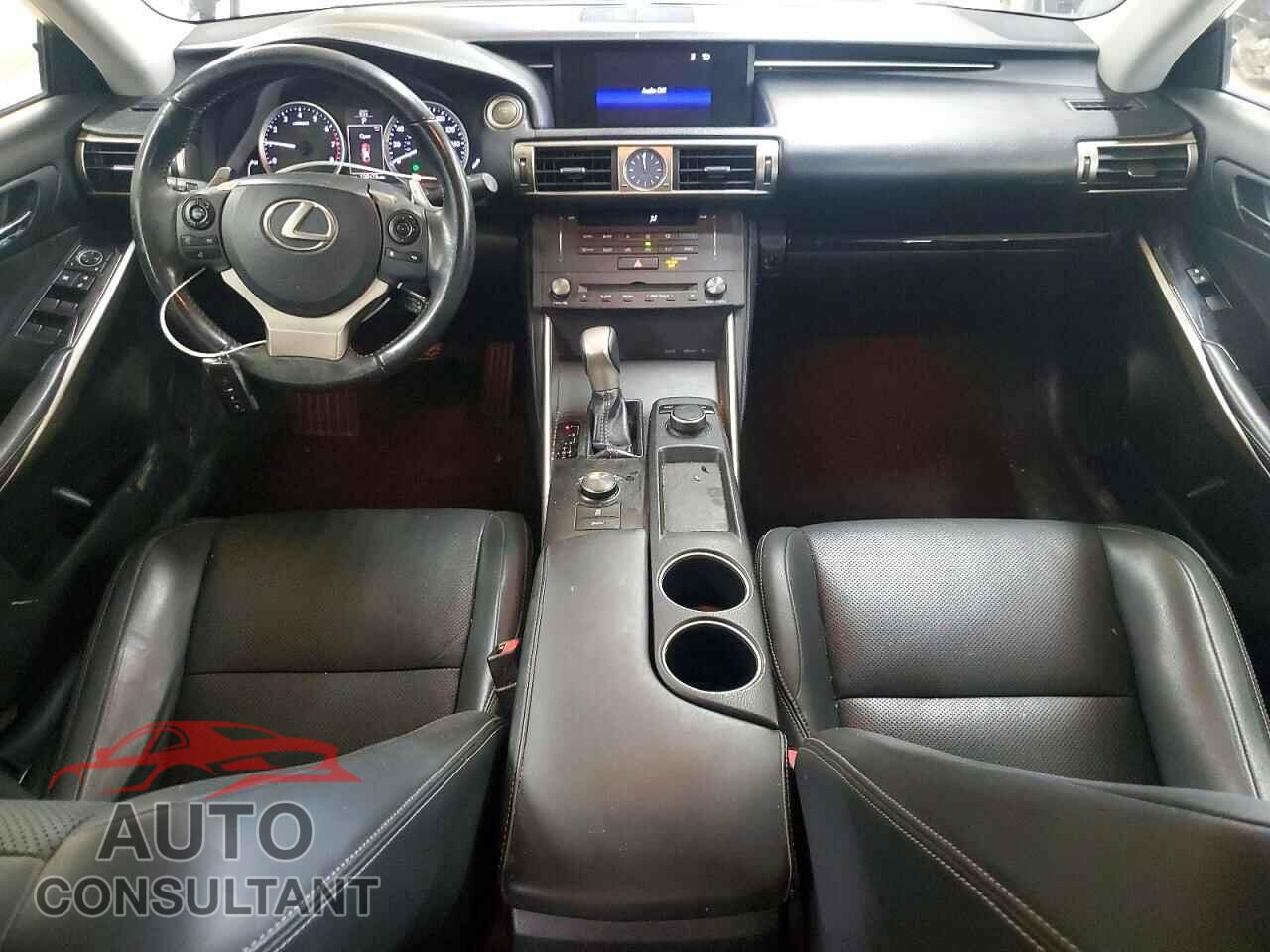 LEXUS IS 2015 - JTHBF1D25F5054946