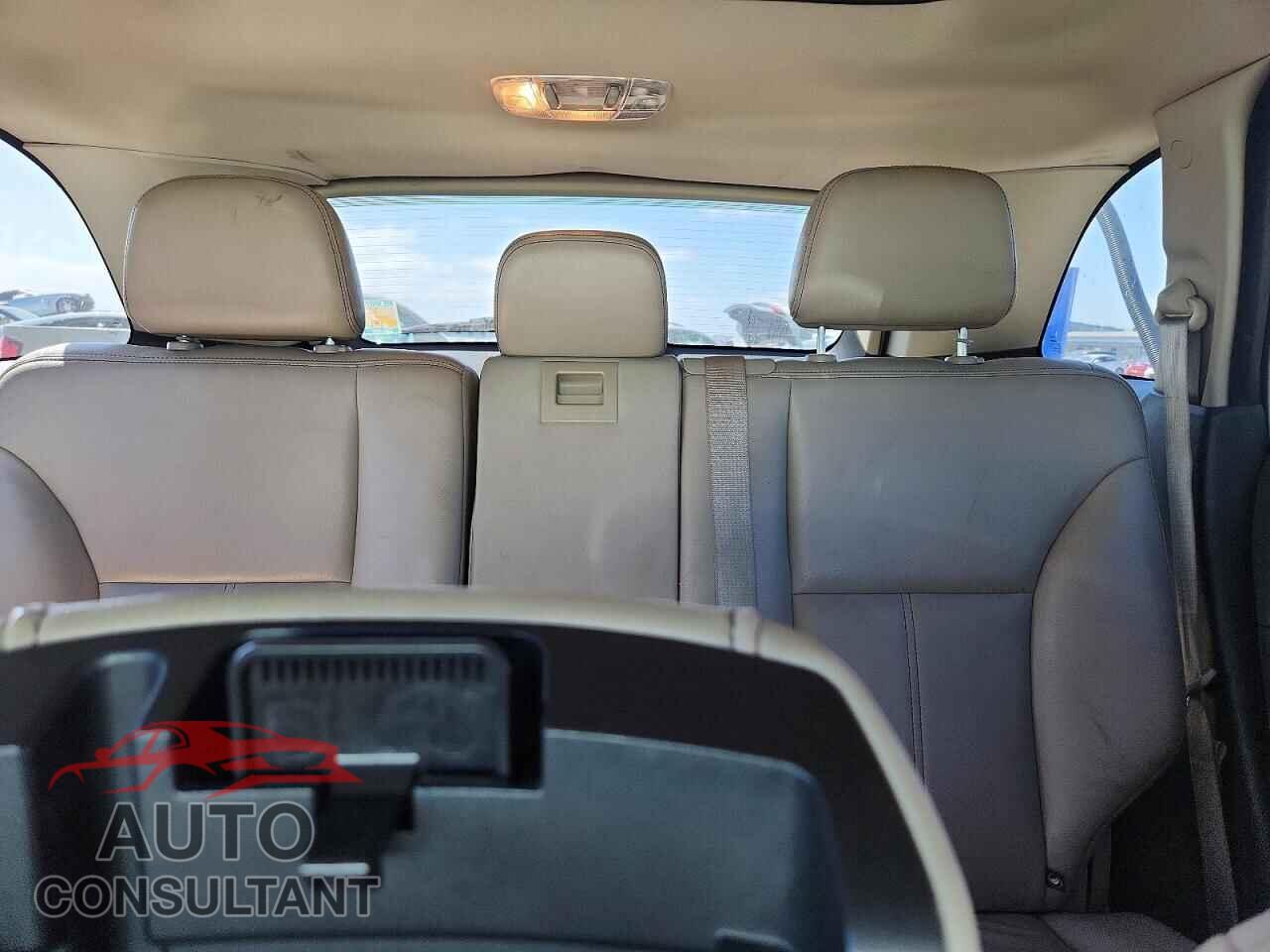 FORD EDGE 2011 - 2FMDK3JC2BBA97236