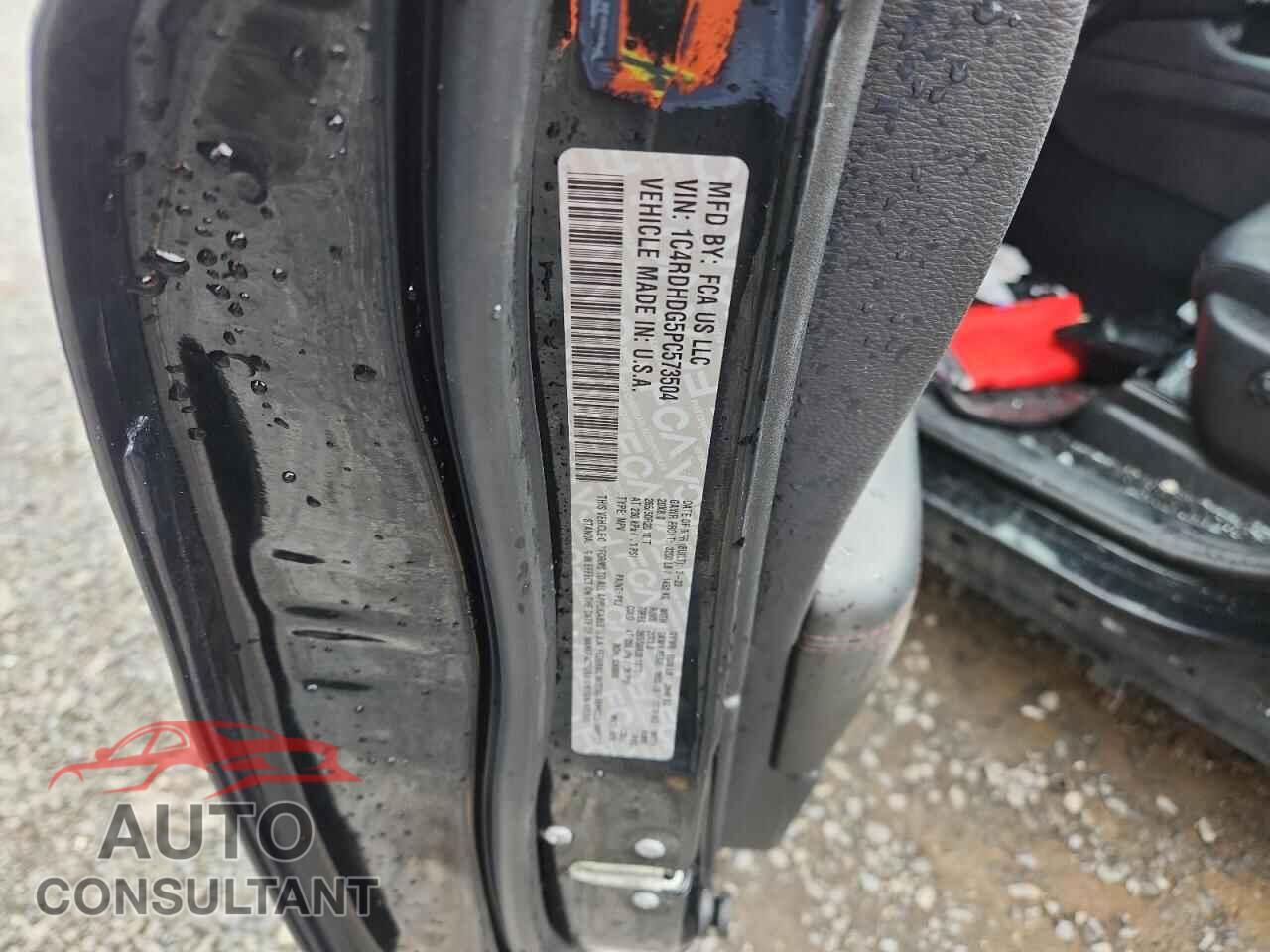 DODGE DURANGO 2023 - 1C4RDHDG5PC573504