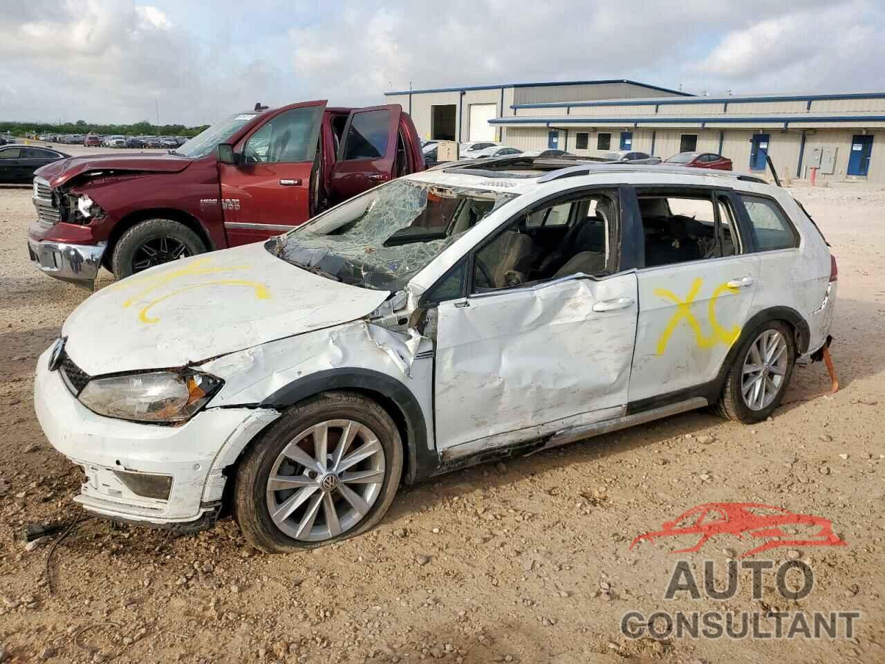 VOLKSWAGEN GOLF 2017 - 3VWH17AU0HM511109