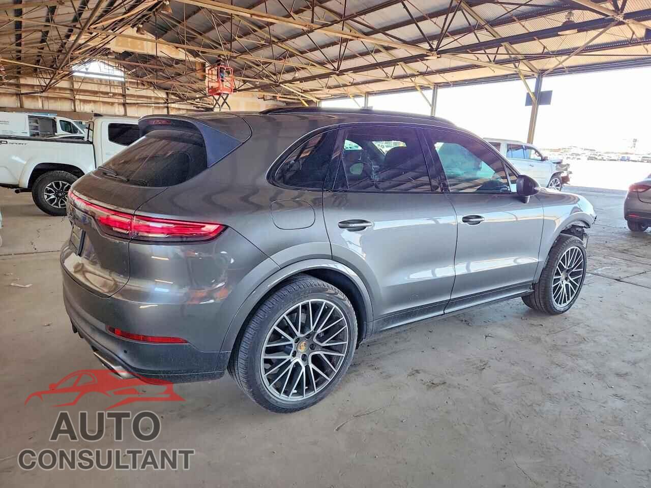 PORSCHE CAYENNE 2019 - WP1AA2AY3KDA13725