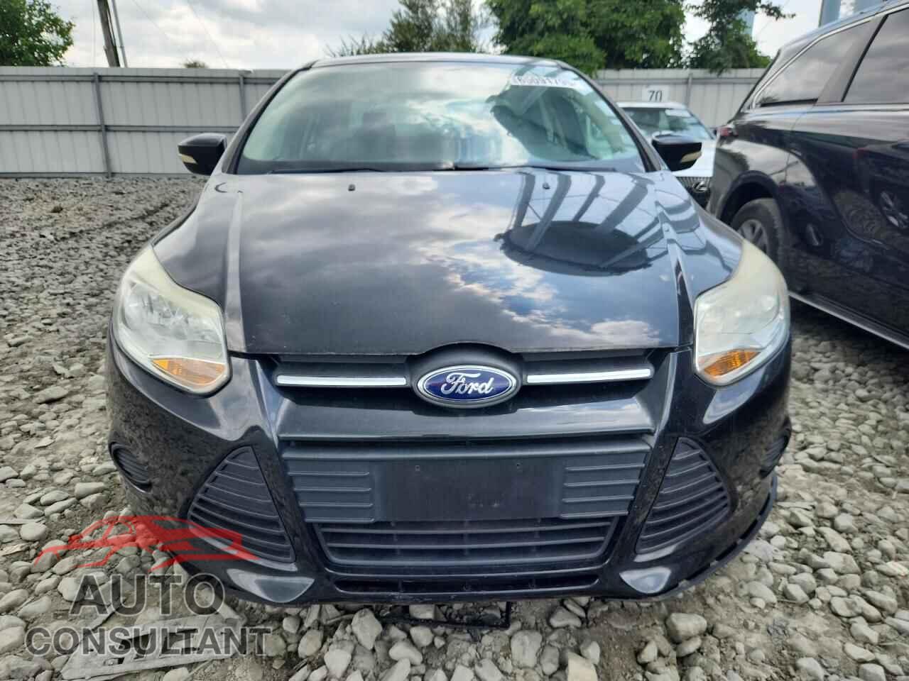 FORD FOCUS 2014 - 1FADP3F2XEL158896