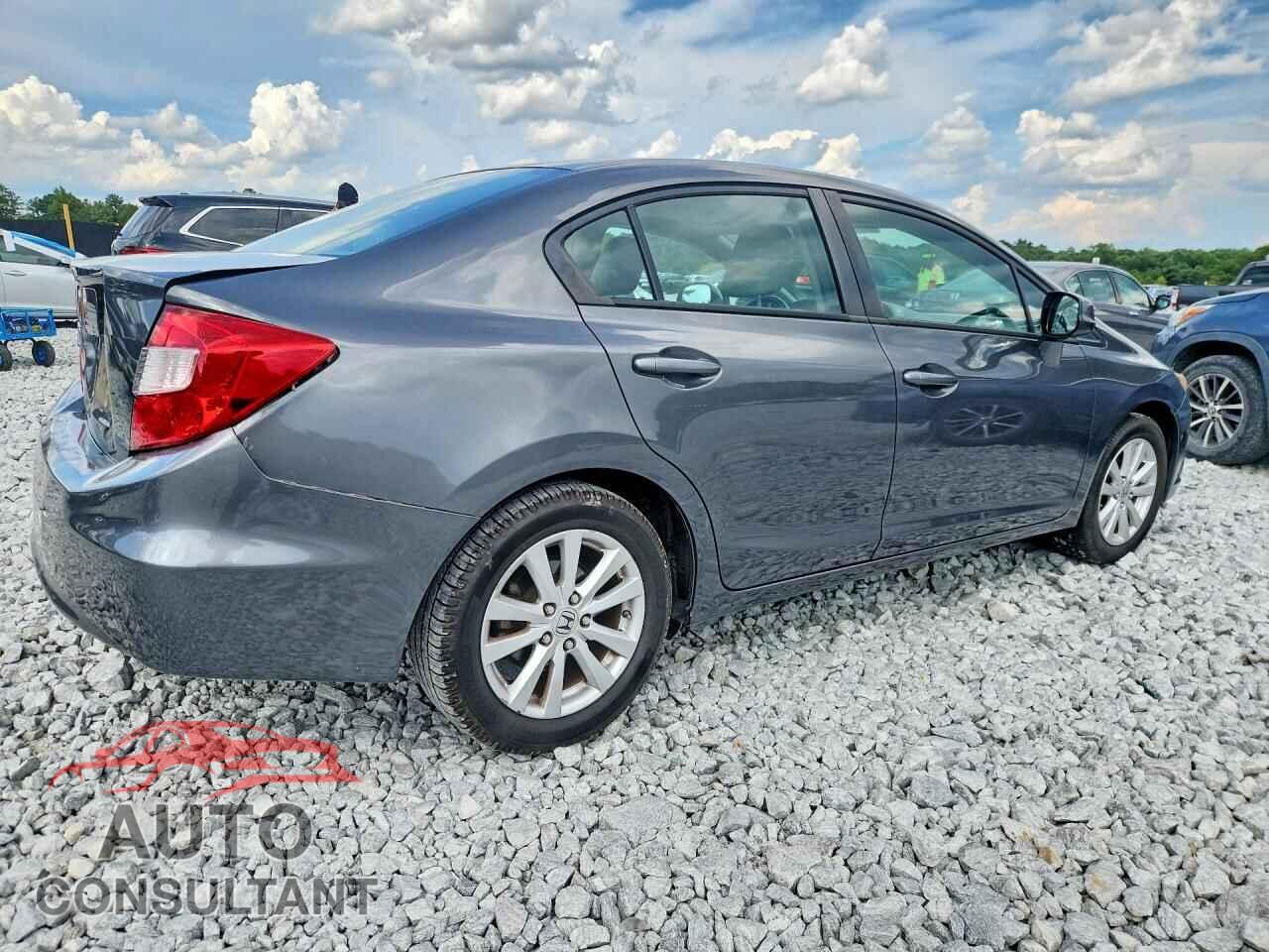 HONDA CIVIC 2012 - 2HGFB2F99CH540695