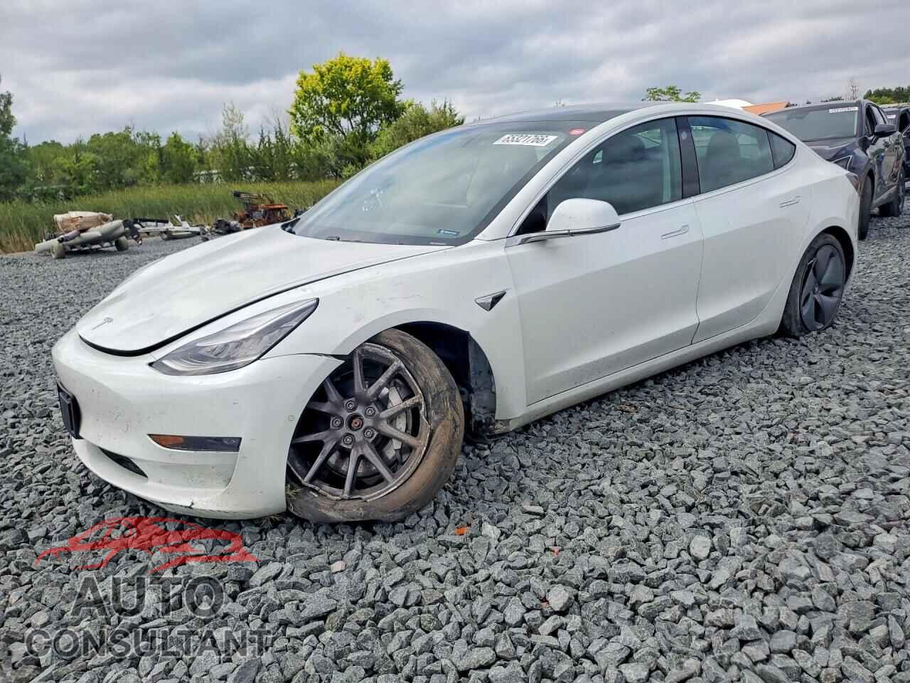 TESLA MODEL 3 2019 - 5YJ3E1EB3KF511527