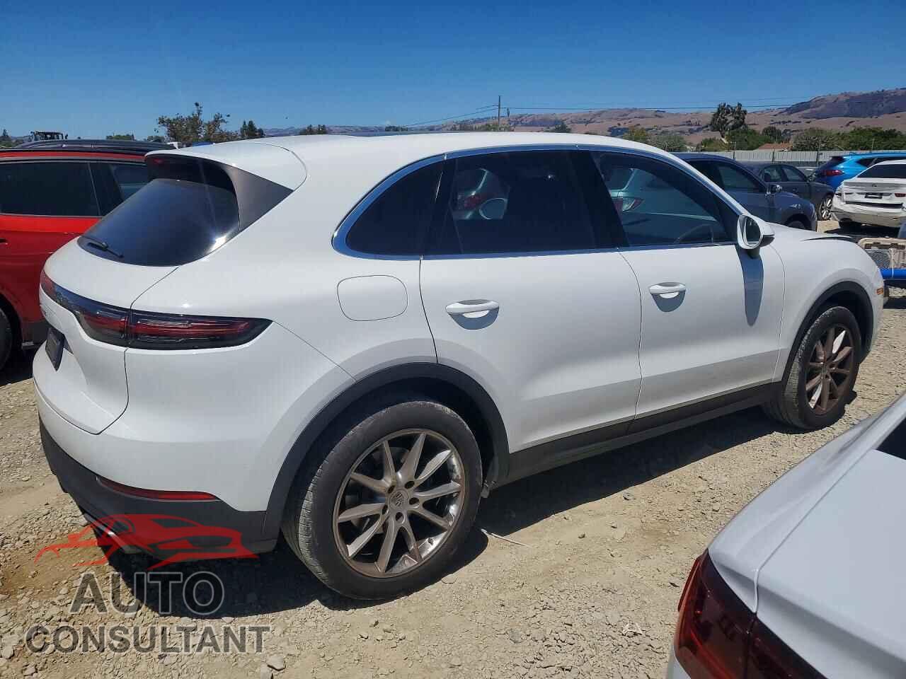 PORSCHE CAYENNE 2020 - WP1AA2AY2LDA00546