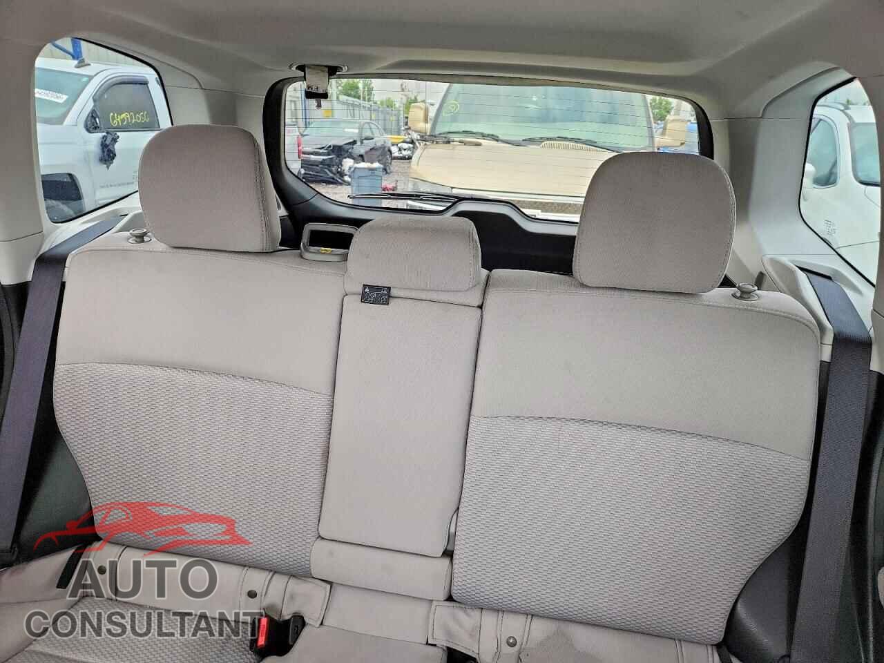 SUBARU FORESTER 2017 - JF2SJAEC8HH495187